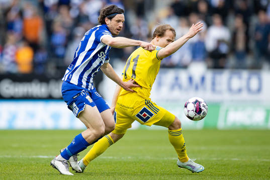 IFK Göteborgs Gustav Svensson och Sundsvalls Saku Ylätupa