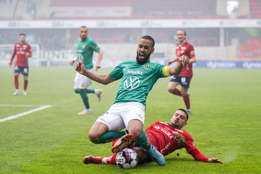 Jönköpings Junes Barny och Östers Vladimir Rodic