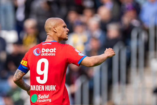 Helsingborgs Anthony van den Hurk jublar efter 1-0