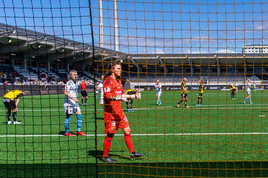 Djurgårdens målvakt Kelsey Daugherty jublar på slutsignalen