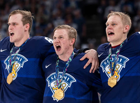 Toni Rajala and Harri Pesonen of Finland