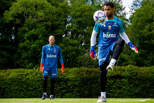 Goalkeeper André Hansen and goalkeeper Sten Grytebust of the Norwegian national football team