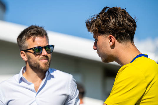 Pontus Farnerud med sonen Sveriges Colin Farnerud