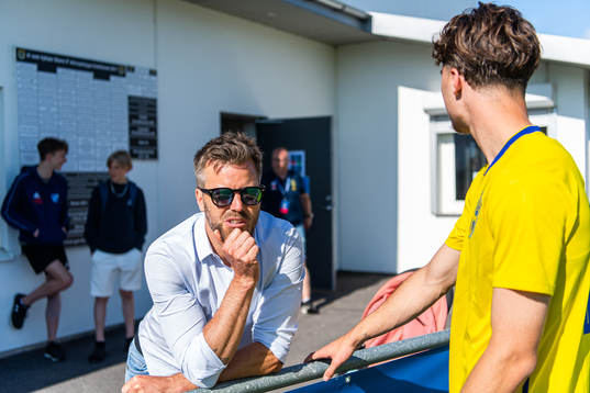 Pontus Farnerud med sonen Sveriges Colin Farnerud