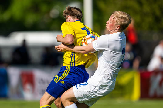 Sveriges Wilmer Odefalk och Finlands Leo Kyllönen