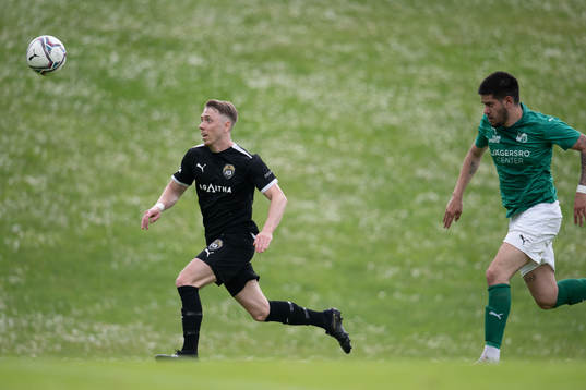 Bellevue Markus Jönsson jagas av Husie Giovanni Allende