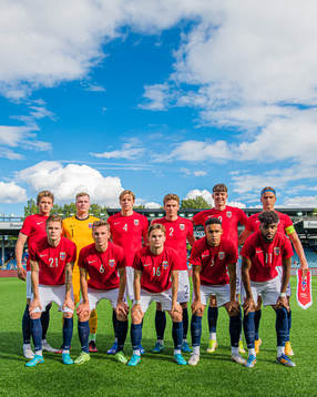 The starting eleven of Norway U21, from the top left; Henrik Heggheim, Kristoffer-August Sundquist Klaesson, Jesper Norman Daland, Sebastian Søraas Sebulonsen, Jørgen Strand Larsen, Erik Botheim, Tobias Christensen, Johan Hove, Kristian Fredrik Malt Arnstad, Fredrik Oppegård and Emil Konradsen Ceide of Norway poses for a team group photo ahead of the UEFA European Under-21 Qualifier football match between Norway and Azerbaijan on June 14, 2022 in Drammen. 