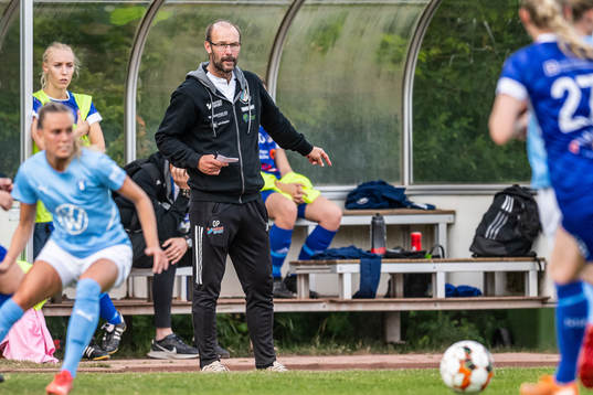 Södra Sandbys tränare Otto Persson