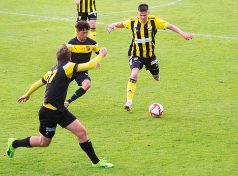 IFK Hässleholms Victor Ahlgren i matchen i DM mellan IFK Hässleholm och IF Lödde i Hässleholm 15 juni 2022.
