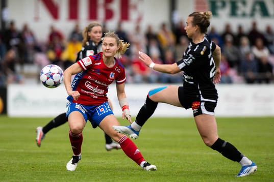 Vittsjös Mie Leth Karshöj och Örebros Jenna Hellstrom