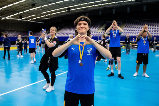 IFK Tumbas Ludvig Röhl jublar