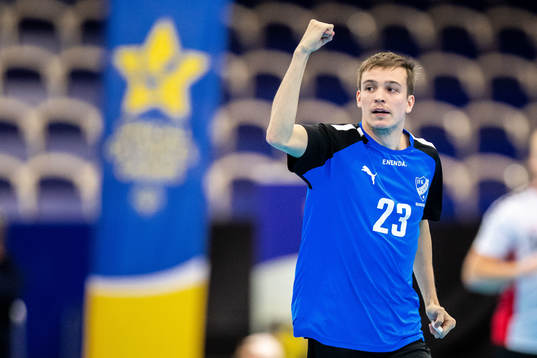 IFK Tumbas Emil Jönsson jublar vid finalen i handboll