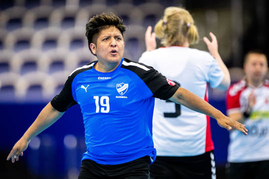 IFK Tumbas Kristian Charlie Castope jublar vid finalen i