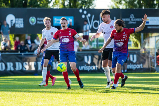 Höganäs Oskar Lindblom  och Vuk Lugonjic
