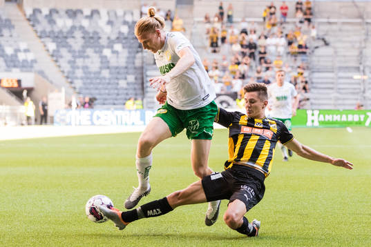 Hammarbys Gustav Ludwigson och Häckens Leo Bengtsson