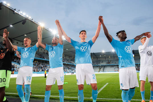 Malmö FFs Veljko Birmancevic, Martin Olsson, Dennis