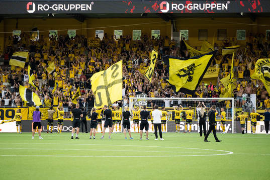 Elfsborgs spelare tackar publiken
