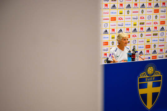 Head coach Pia Sundhage
