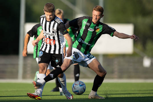 Lindomes Teo Hedén och GAIS Julius Lindberg