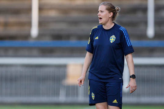 Head coach Caroline Sjöblom of Sweden