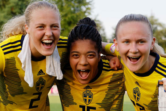 Elma Juntilla Nelhage, Evelina Duljan and Matilda Vinberg