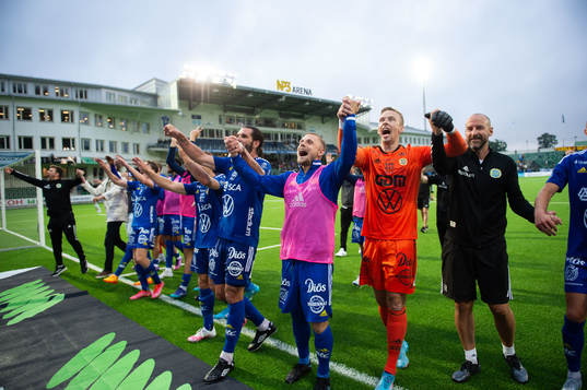 Sundsvallspelare jublar