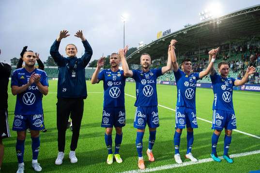 Sundsvallspelare jublar