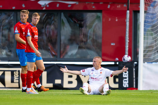 Kalmars Isak Jansson reagerar