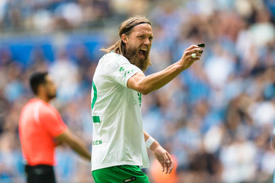 Hammarbys Björn Paulsen reagerar