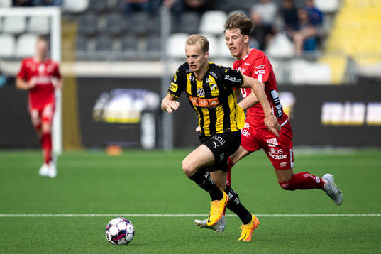 Häckens Gustav Berggren och Elfsborgs Noah Söderberg