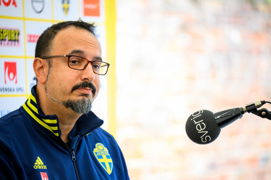 Houman Ebrahimi, doctor is interviewed by the media