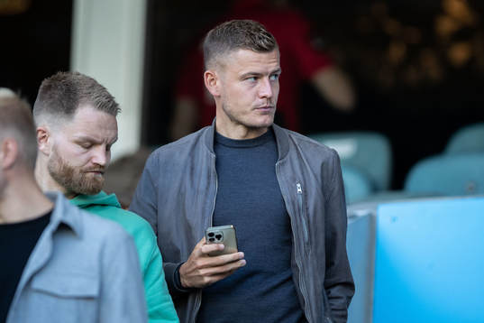Alfred Finnbogason in the stands ahead of the UEFA Champions League qualifying match between Malmö FF and Vikingur on July 5, 2022 in Malmö. 