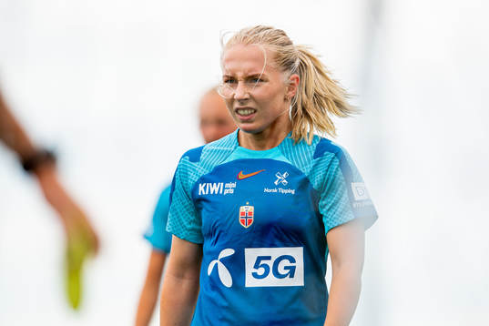 Thea Bjelde of the Norwegian national football team at a training session