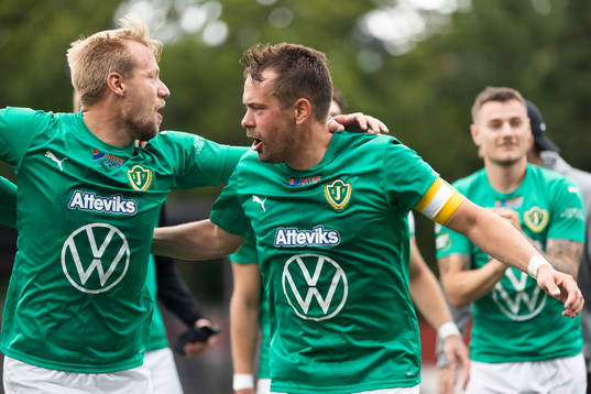 Jönköpings Fredric Fendrich jublar