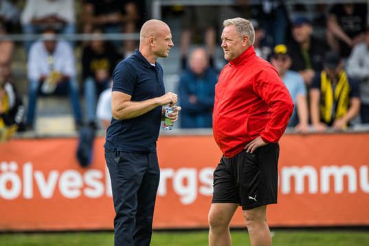 Mjällbys tränare Andreas Brännström och assisterande tränare Patrick Winqvist
