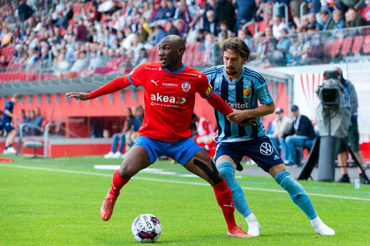 Helsingborgs Ravy Tsouka-Dozi och Djurgårdens Gustav