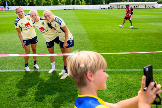 Jonna Andersson, Rebecka Blomqvist and Hanna Bennison of