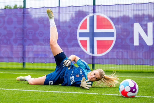 Goalkeeper Guro Pettersen of the Norwegian national football team at a training session