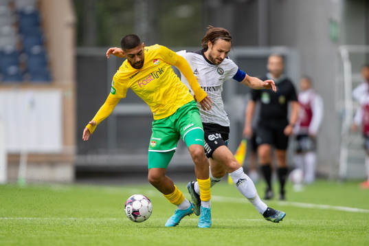 Dalkurds Rassa Rahmani och Örebros Kevin Walker