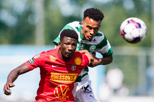 Landskronas Ousmane Diawara och Västerås Alex Douglas