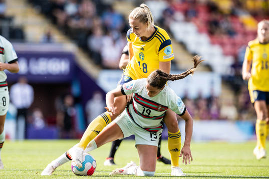 Fridolina Rolfö of Sweden and Diana Gomes of Portugal