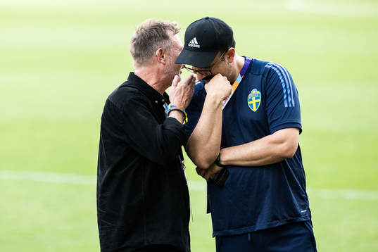 Peter Gerhardsson, head coach and Houman Ebrahimi, doctor of Sweden