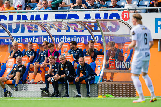 Roger Naustan, assistant coach of Aalesund, and Lars Arne Nilsen, head coach of Aalesund,