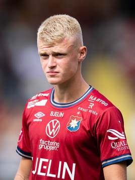 Örgrytes Olle Johansson innan fotbollsmatchen i Superettan mellan Utsikten och Örgryte den 31 juli 2022 i Göteborg. 