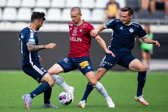 Utsiktens Allan Mohideen och Mattias Bouvin mot Örgrytes Anton Lans