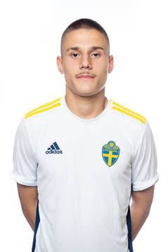 Melvin Vucenovic Persson poserar för ett porträtt