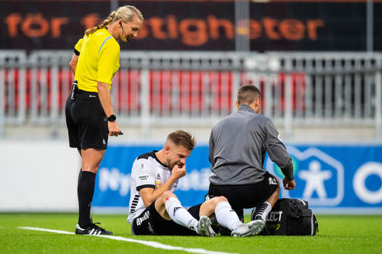 Örebros Erik Björndahl med skada