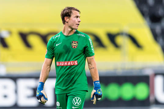 Brommapojkarnas målvakt Jonas Olsson