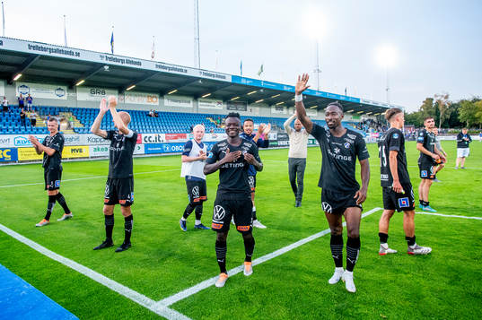 Halmstads spelare jublar