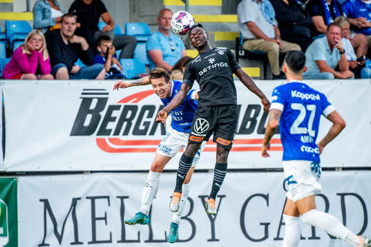 Trelleborgs Bödvar Bödvarsson mot Halmstads Thomas Boakye